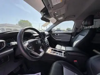 Ford Explorer 2023