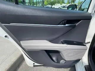 Toyota Camry 2019 LE 4dr Sedán