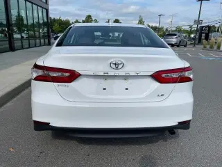 Toyota Camry 2019 LE 4dr Sedán