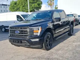 Ford F-150 2022 4x4 Lariat 4dr SuperCrew 5.5 ft. SB