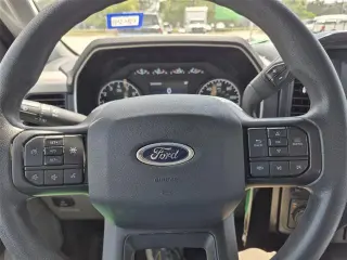 Ford F-150 2023 4x4 XL 4dr SuperCrew 6.5 ft. SB