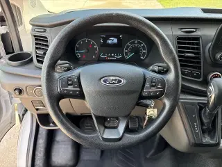 Ford Transit 2025 250 3dr SWB Techo Bajo Furgón de Carga
