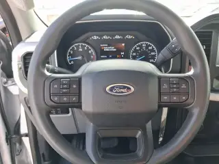 Ford F-150 2022 4x2 XL 4dr SuperCab 6.5 ft. SB
