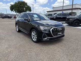 2022 Audi Q3