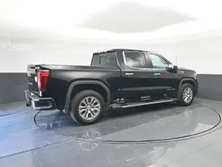 GMC Sierra 1500 2022 4x2 Denali 4dr Crew Cab 5.8 ft. SB