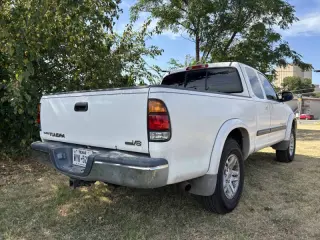 Toyota Tundra 2003