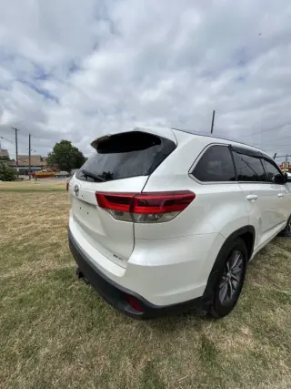 2017 Toyota Highlander