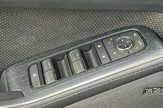 Toyota RAV4 Hybrid 2019 AWD Limited 4dr SUV