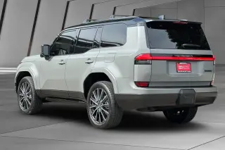 Toyota RAV4 Hybrid 2019 AWD Limited 4dr SUV