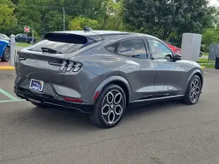 Ford Mustang Mach-E 2023 AWD GT 4dr SUV
