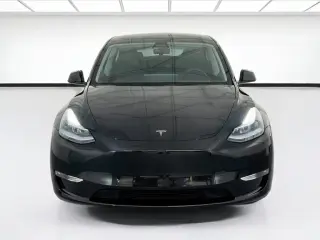 Tesla Model Y 2023 AWD Performance 4dr Crossover