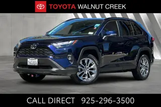 Toyota RAV4 2025 AWD XLE Premium 4dr SUV