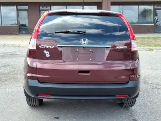 Honda CR-V 2014 con tracción a las cuatro ruedas, versión EX, SUV de 4 puertas