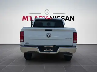 Ram 1500 Classic 2023 4x4 Tradesman 4dr Crew Cab 5.5 ft. SB Pickup