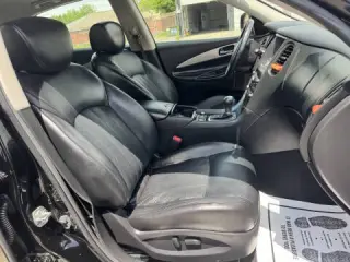 INFINITI QX50 2017