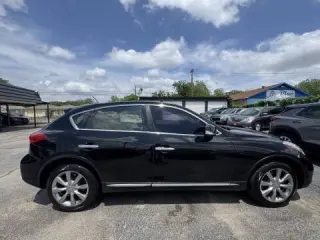 INFINITI QX50 2017