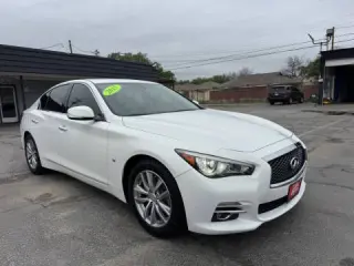 2015 INFINITI Q50