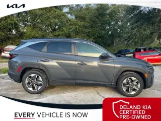 Hyundai TUCSON 2025 SEL 4 SUV