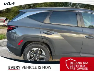 Hyundai TUCSON 2025 SEL 4 SUV