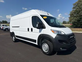 Furgón de carga Ram ProMaster 2026 SLT+ 2500 159 WB 3dr techo alto