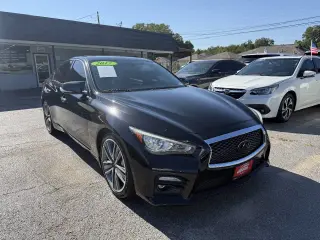 2017 INFINITI Q50