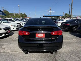 2017 INFINITI Q50