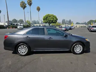 Camry Toyota 2012