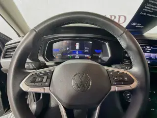 Volkswagen Jetta 2023 SE 4dr Sedán