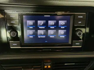 Volkswagen Jetta 2023 SE 4dr Sedán