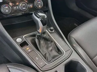 Volkswagen Jetta 2023 SE 4dr Sedán