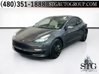Tesla Model 3 2023 AWD Performance 4dr Sedán