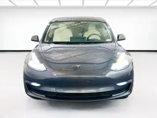 Tesla Model 3 2023 AWD Performance 4dr Sedán
