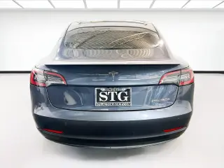 Tesla Model 3 2023 AWD Performance 4dr Sedán