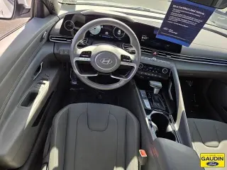 Hyundai ELANTRA 2025 SEL Convenience 4dr Sedán