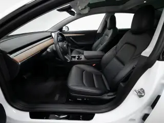 Tesla Modelo 3 2024 4 puertas Sedán