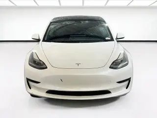 Tesla Modelo 3 2024 4 puertas Sedán