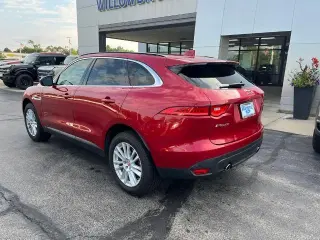Jaguar F-PACE 2017 AWD 35t Prestige 4 SUV