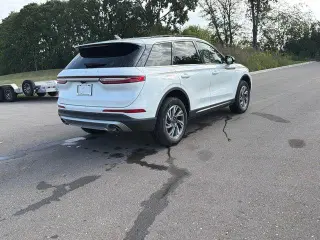 Lincoln Corsair 2026 AWD Premiere 4dr SUV