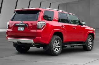 Toyota 4Runner 2018 4x4 TRD Off-Road Premium 4dr SUV
