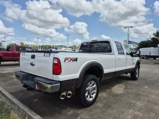 Ford F-350 Super Duty 2016 4x4 Lariat 4dr Crew Cab 6.8 ft. SB SRW Pickup