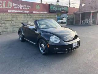 Volkswagen Beetle Convertible 2013