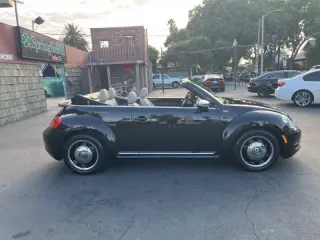 Volkswagen Beetle Convertible 2013