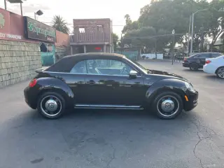Volkswagen Beetle Convertible 2013