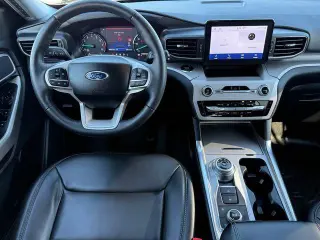 Ford Explorer 2024 AWD XLT 4dr SUV