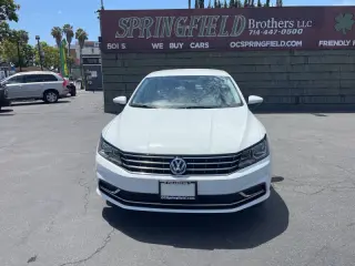 Volkswagen Passat 2016