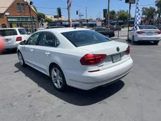 Volkswagen Passat 2016