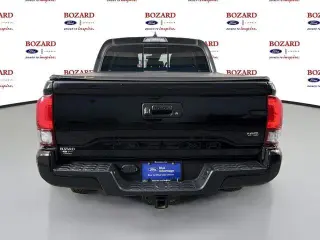 Toyota Tacoma 2022 4x2 TRD Off-Road 4dr Double Cab 5.0 ft SB
