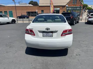 Toyota Camry 2010