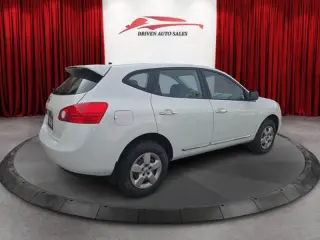 Nissan Rogue 2011