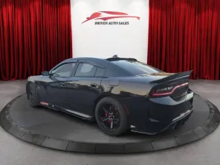 Dodge Charger 2019